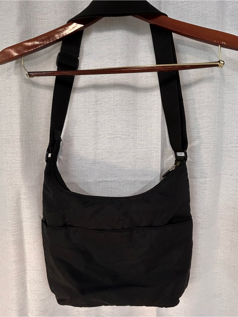 Baggallini Black Nylon Crossbody Travel Bag
